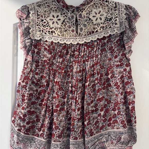 Floral Lace Trim top - Picture 3 of 4